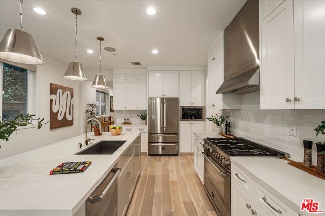 1741 S Marvin Avenue, Los Angeles, CA 90019