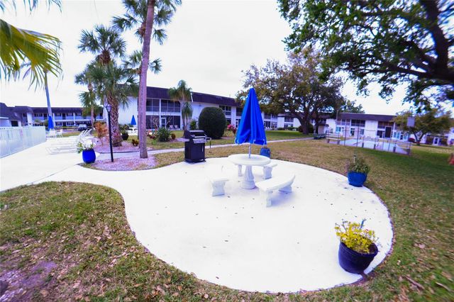 105 47TH AVENUE DRIVE W 377, Bradenton, FL 34207