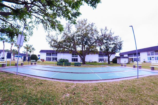 105 47TH AVENUE DRIVE W 377, Bradenton, FL 34207