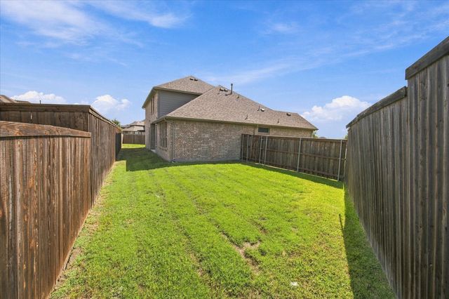 1001 Blue Heron Court, Forney, TX 75126