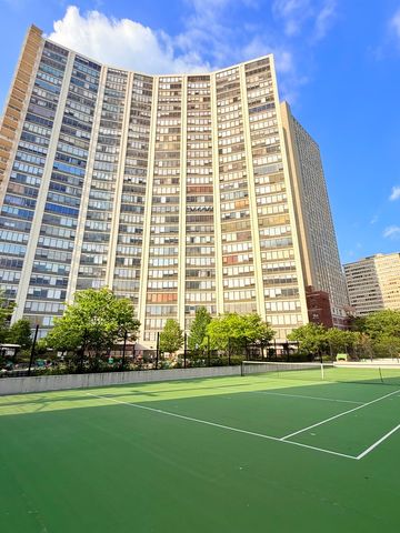 3930 N Pine Grove Avenue 1708, Chicago, IL 60613