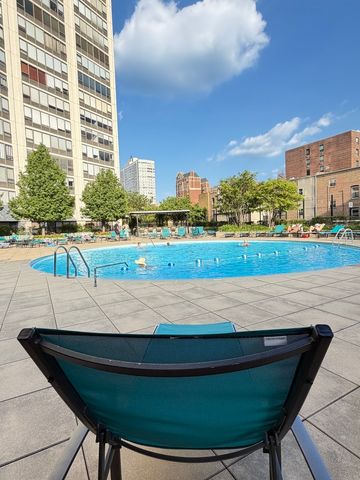3930 N Pine Grove Avenue 1708, Chicago, IL 60613