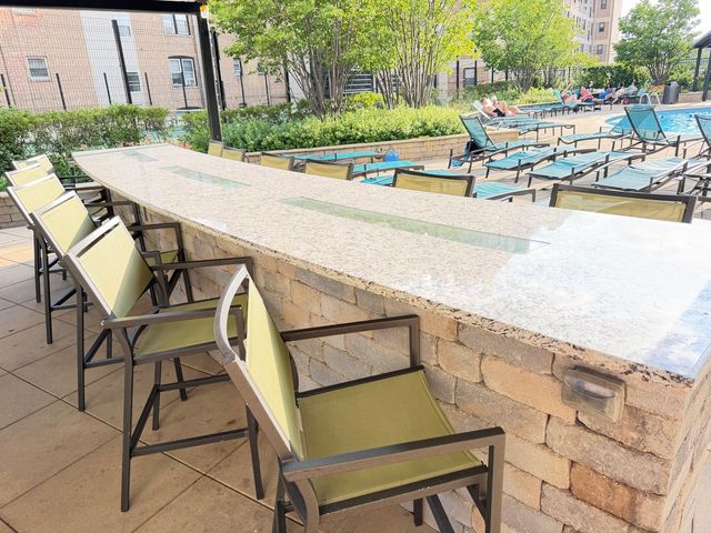 3930 N Pine Grove Avenue 1708, Chicago, IL 60613