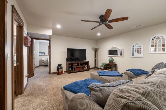 475 Coronado CIRCLE, Onalaska, WI 54650