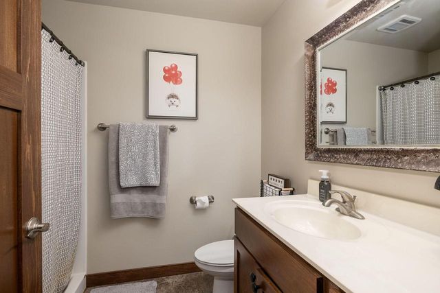 475 Coronado CIRCLE, Onalaska, WI 54650