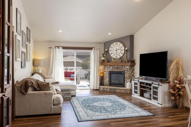 475 Coronado CIRCLE, Onalaska, WI 54650