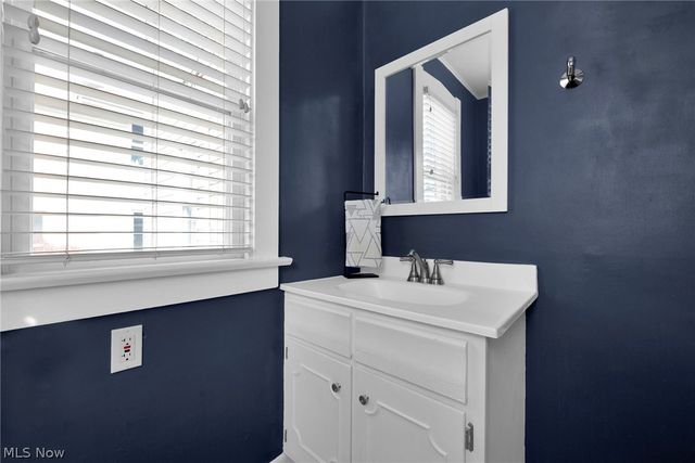 29 Crestview Road, Columbus, OH 43202