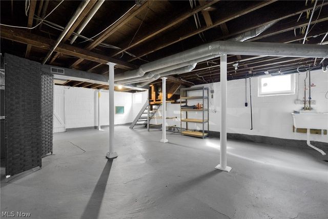 29 Crestview Road, Columbus, OH 43202