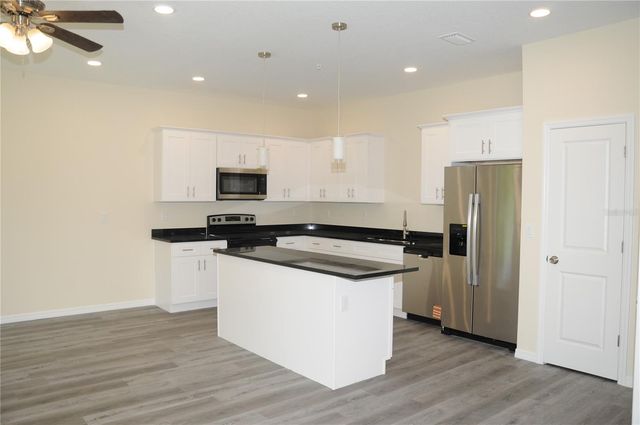 4341 CAMBIO GARDENS COURT, Tampa, FL 33610