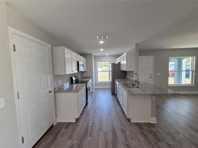 125 PIERCE ST, Lake Wales, FL 33859