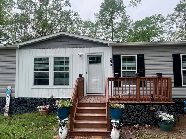 233 Williamson Lake Circle, Conway, SC 29526