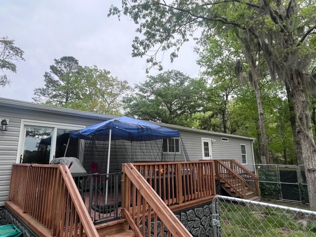 233 Williamson Lake Circle, Conway, SC 29526