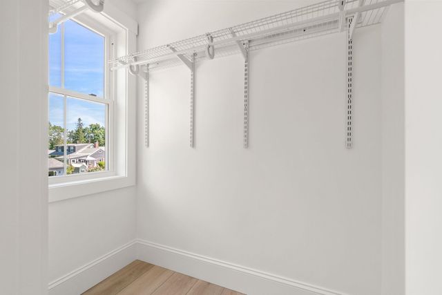 5 Highland Avenue, Salem, NH 03079