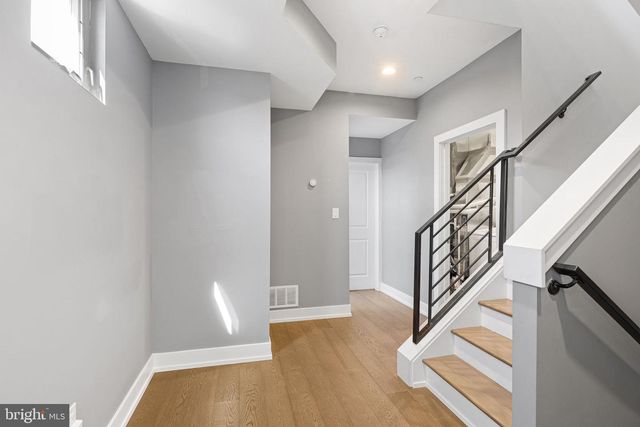 1721 S 21ST ST, Philadelphia, PA 19145