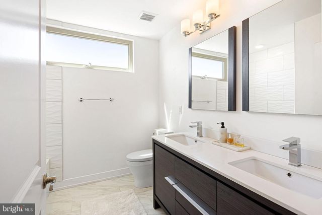 1721 S 21ST ST, Philadelphia, PA 19145