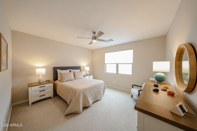 16062 W GRAY FOX Trail, Surprise, AZ 85387