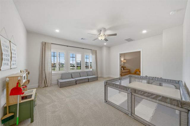 2113 Heather Hills Drive, Fort Worth, TX 76008