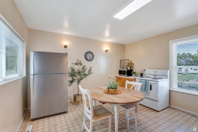 125 N 100 W, Pleasant Grove, UT 84062