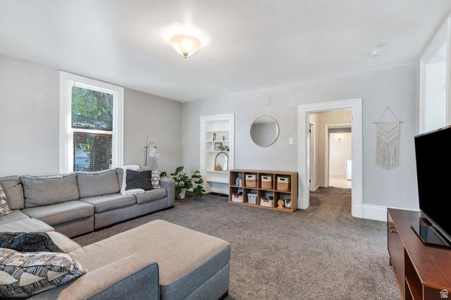 125 N 100 W, Pleasant Grove, UT 84062