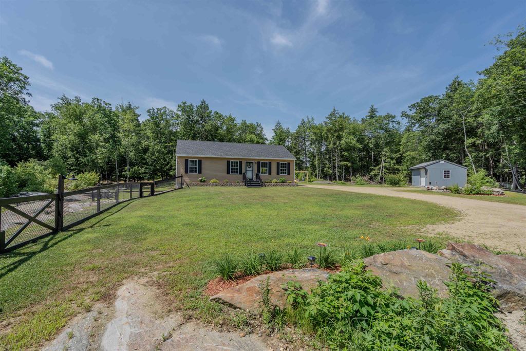 603 Strafford Road, Strafford, NH 03884