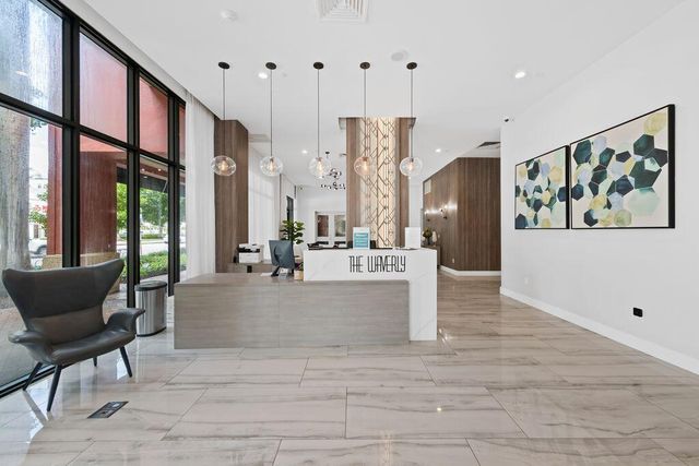 100 N FEDERAL Highway 1126, Fort Lauderdale, FL 33301