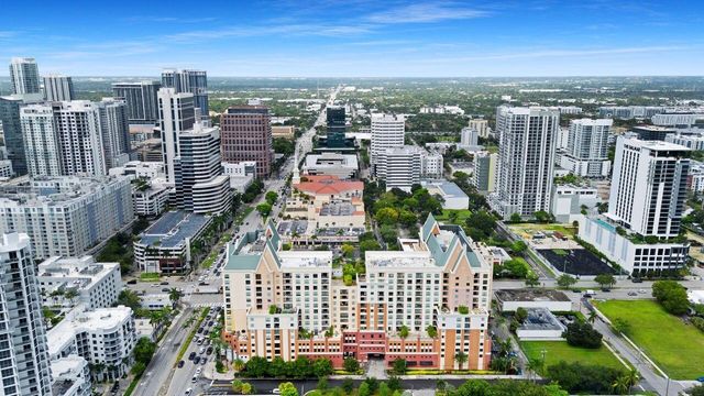 100 N FEDERAL Highway 1126, Fort Lauderdale, FL 33301