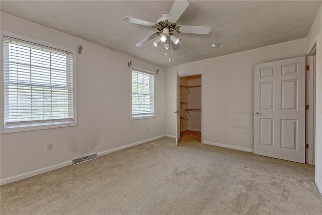 1009 Derekton Dr, Unity Twp, PA 15650