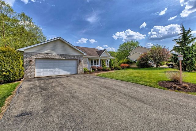 1009 Derekton Dr, Unity Twp, PA 15650
