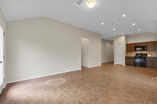 123 Saranac DR, Elgin, TX 78621