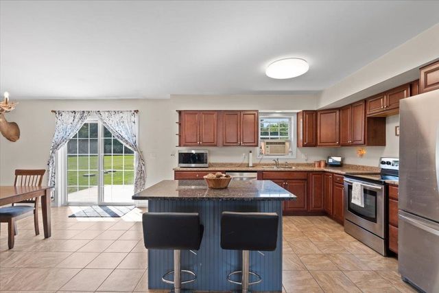 94 Boone Drive, Highgate, VT 05459