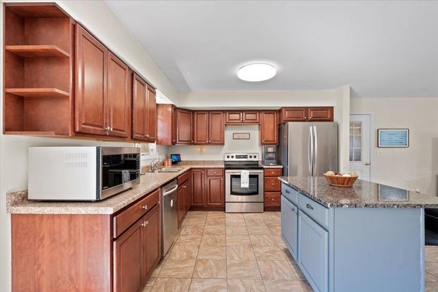 94 Boone Drive, Highgate, VT 05459