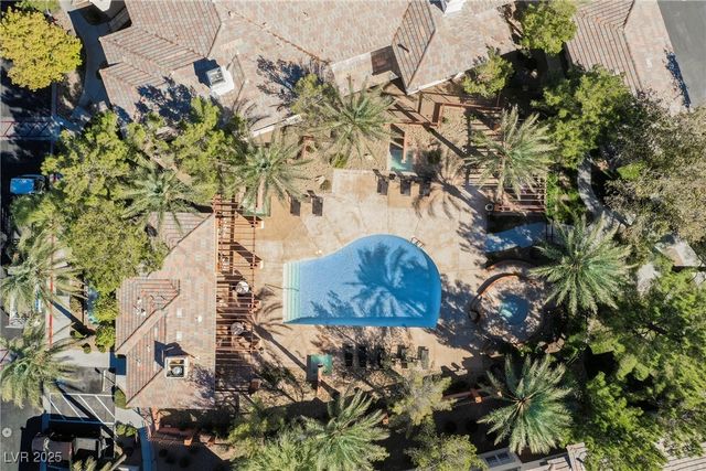 904 Duckhorn Court 204, Las Vegas, NV 89144