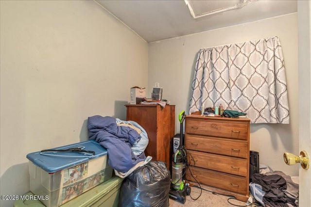 512 Henry Place, Middletown, NJ 07748