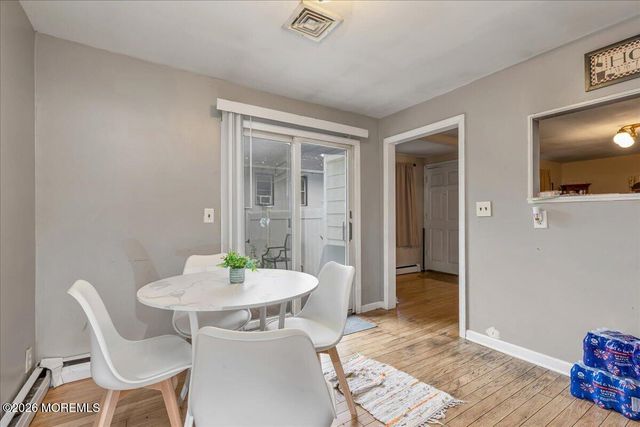 512 Henry Place, Middletown, NJ 07748