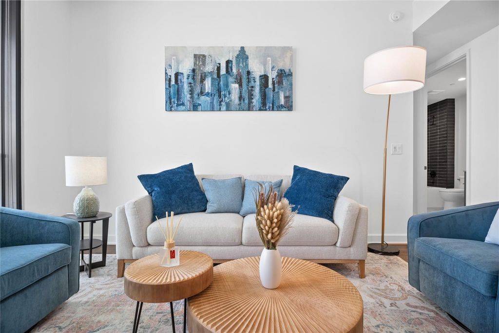 84 East Ave 2303, Austin, TX 78701