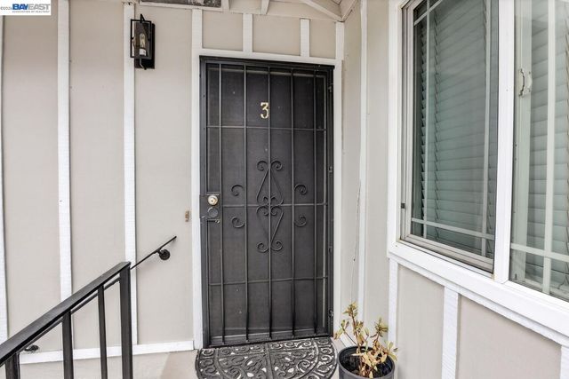 484 B St, Hayward, CA 94541