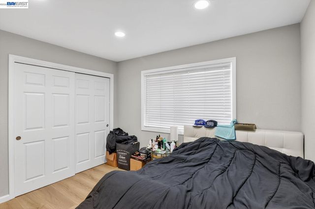 484 B St, Hayward, CA 94541