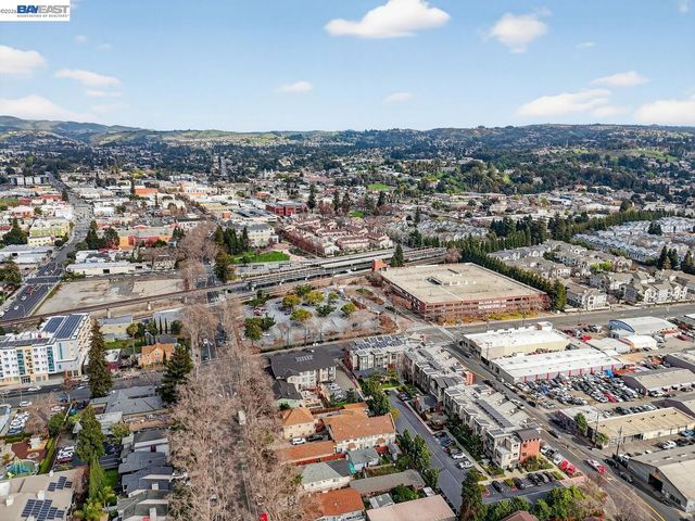 484 B St, Hayward, CA 94541