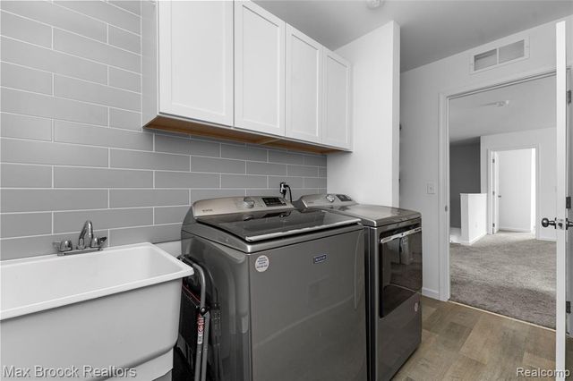 58176 Thomas Drive, New Haven, MI 48048