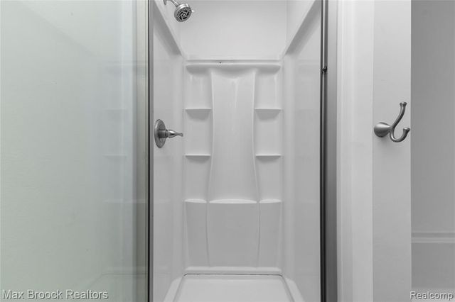 58176 Thomas Drive, New Haven, MI 48048