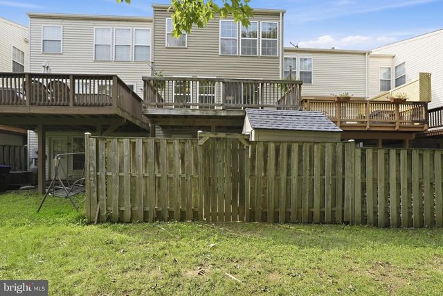 9041 FALCON GLEN CT, Bristow, VA 20136