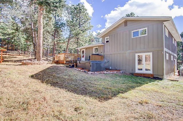 1040 Forest Hill Road, Woodland Park, CO 80863