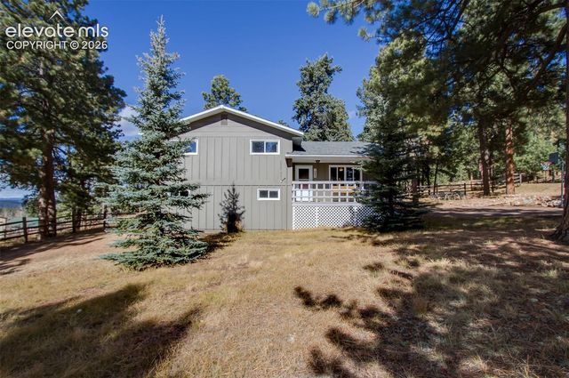 1040 Forest Hill Road, Woodland Park, CO 80863