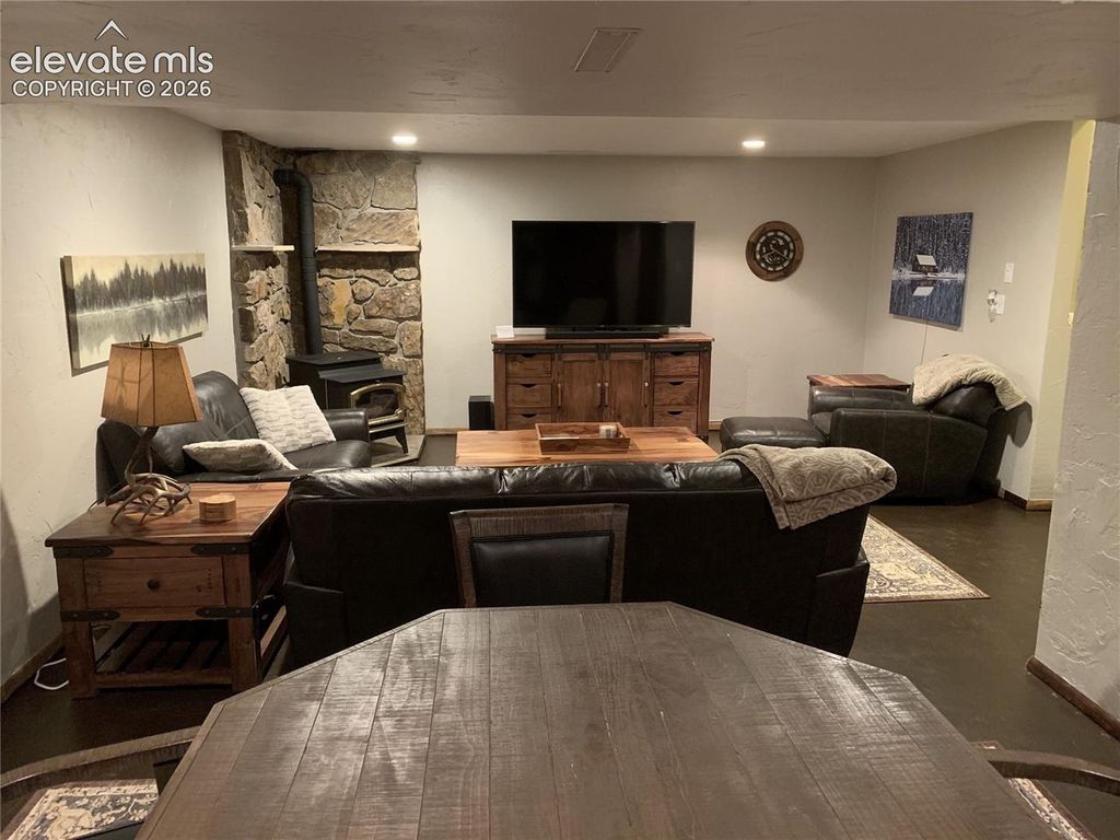 1040 Forest Hill Road, Woodland Park, CO 80863