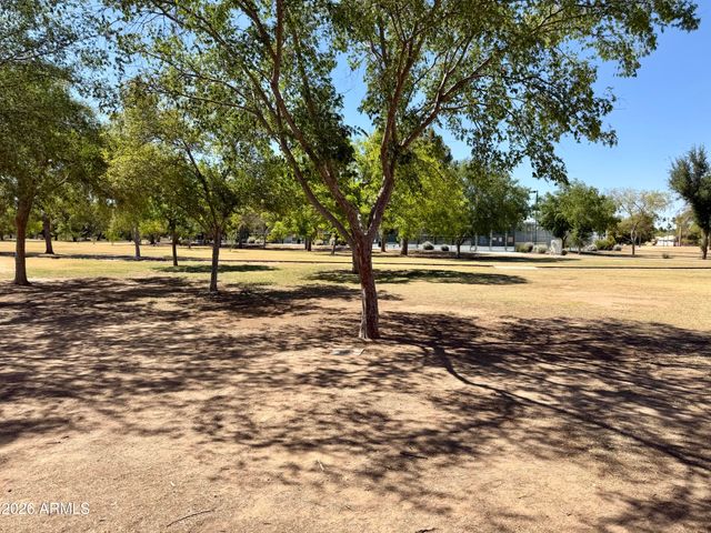 5131 W LAREDO Court, Chandler, AZ 85226