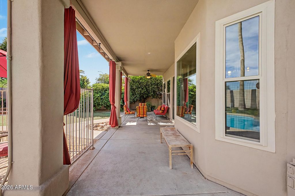 Image 43 of property listing at 5131 W LAREDO Court, Chandler, AZ 85226