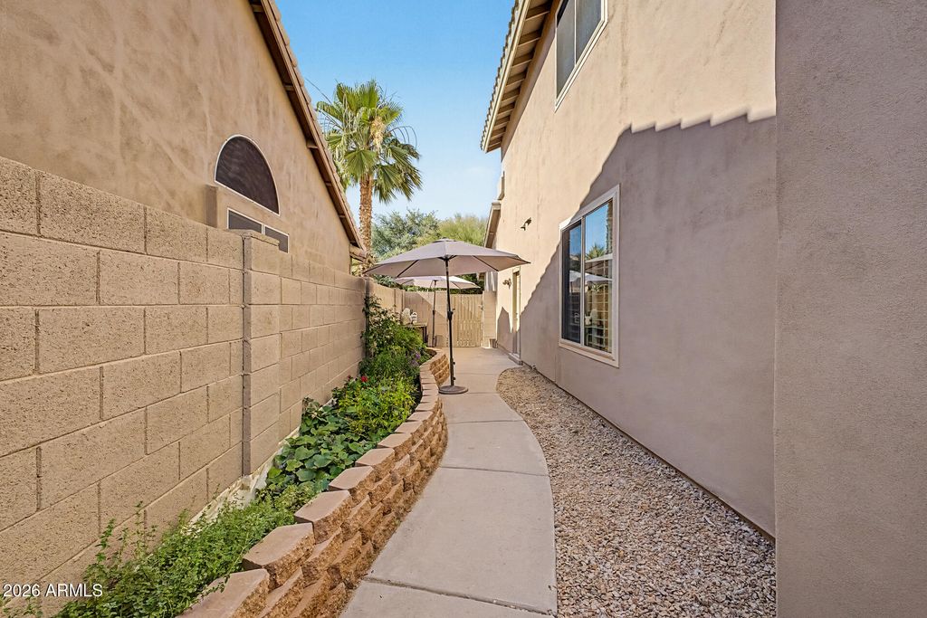 Image 44 of property listing at 5131 W LAREDO Court, Chandler, AZ 85226