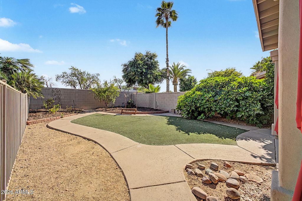Image 45 of property listing at 5131 W LAREDO Court, Chandler, AZ 85226