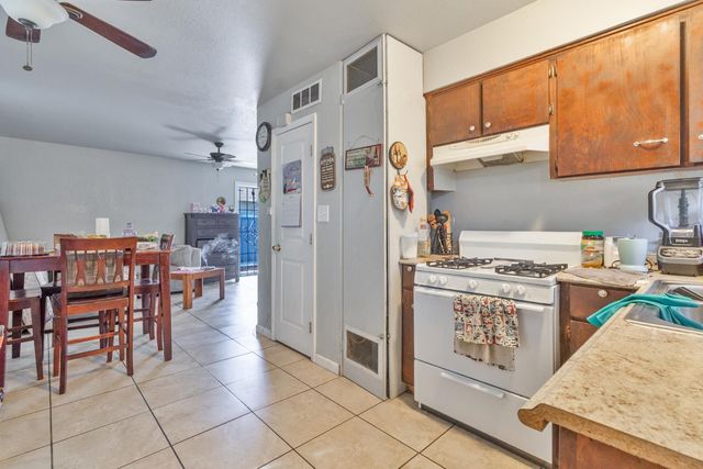 715 Faller Avenue, Sanger, CA 93657