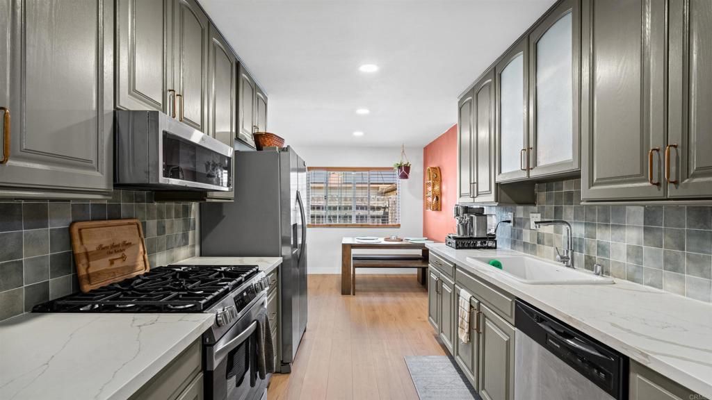 Image 6 of property listing at 2858 Madden Court, San Diego, CA 92154